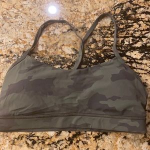 Lululemon Power Y Camo Bra size 10